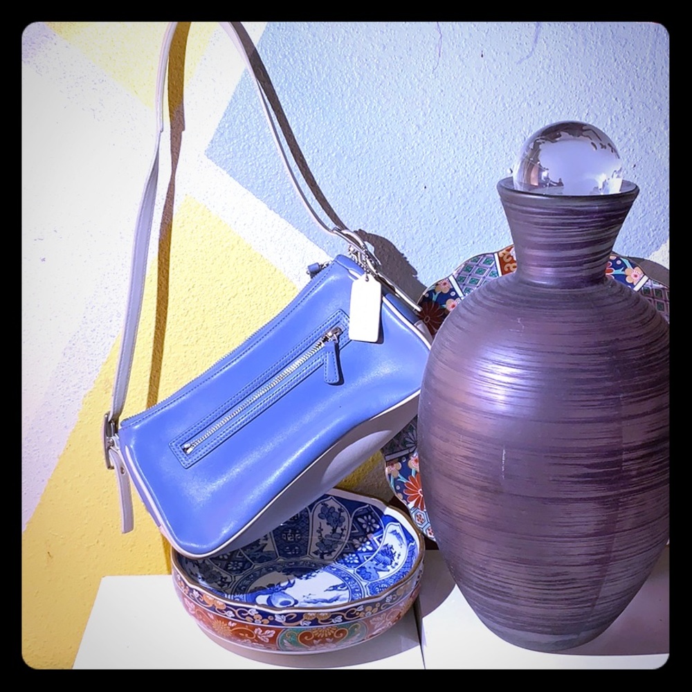 Coach powder blue and white leather shoulder bag